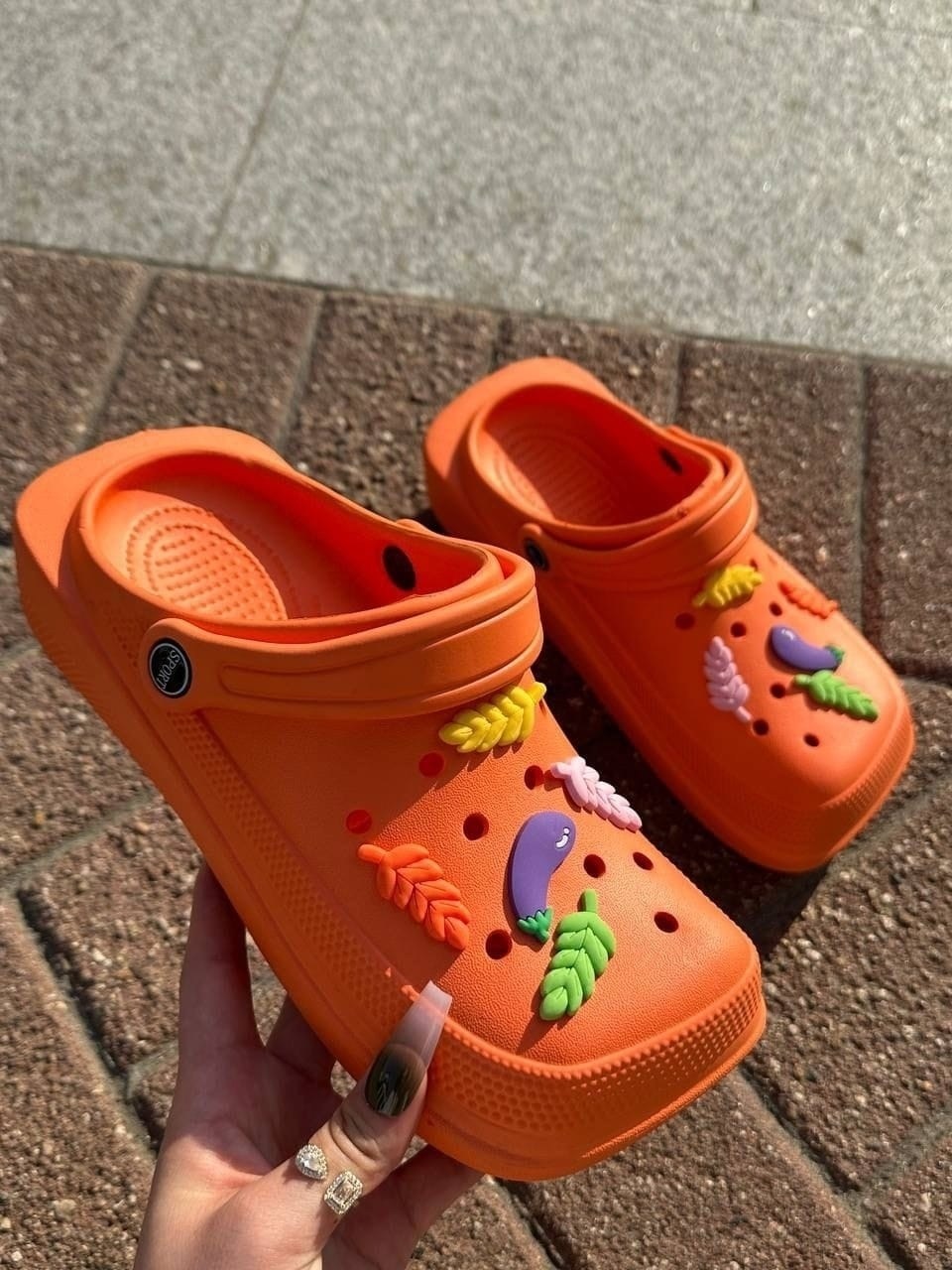 orange sorbet crocs,кроксы carrots,детские кроксы,crocs classic clog,модные кроксы