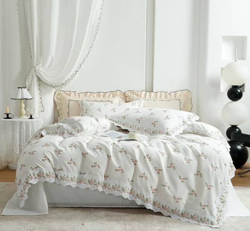 комплект постельного белья,роскошный комплект постельного белья,постельное белье,пододеяльник с рюшами,комплект пододеяльника