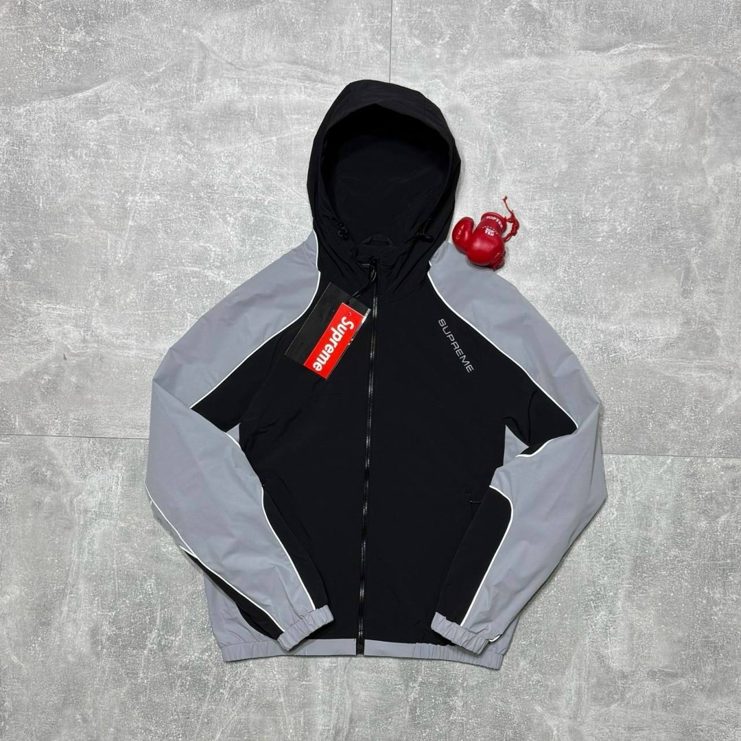 белая ветровка томми хилфигер,белая куртка томми хилфигер,легкая куртка,белая куртка,ветровка