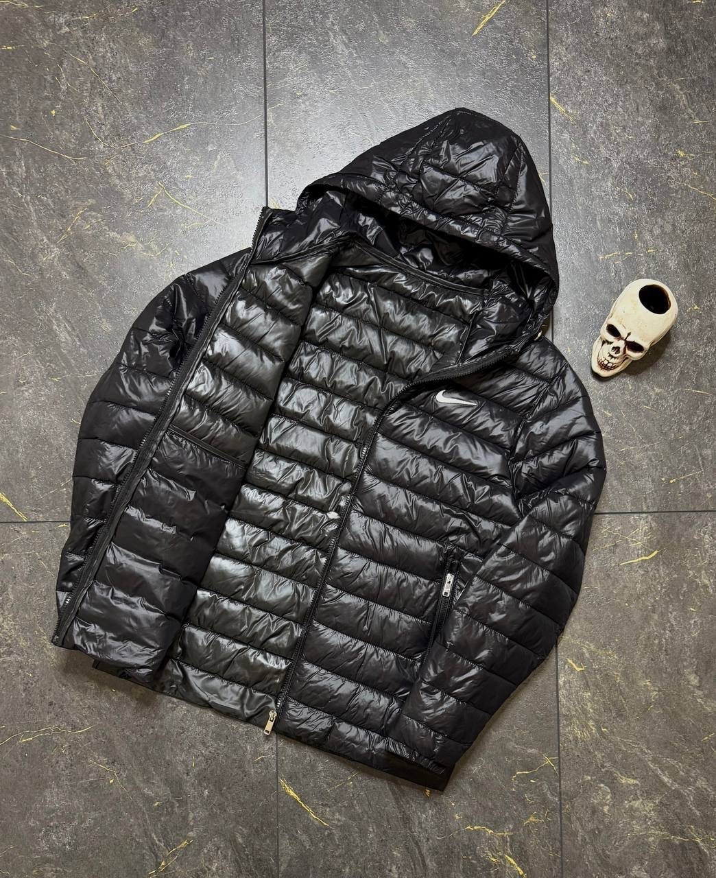 куртка мужская демисезонная стеганная на синтепоне с логотипом,мужская куртка с капюшоном,куртка пуховик мужская,куртка мужскaя демисезонная,куртка пуховик