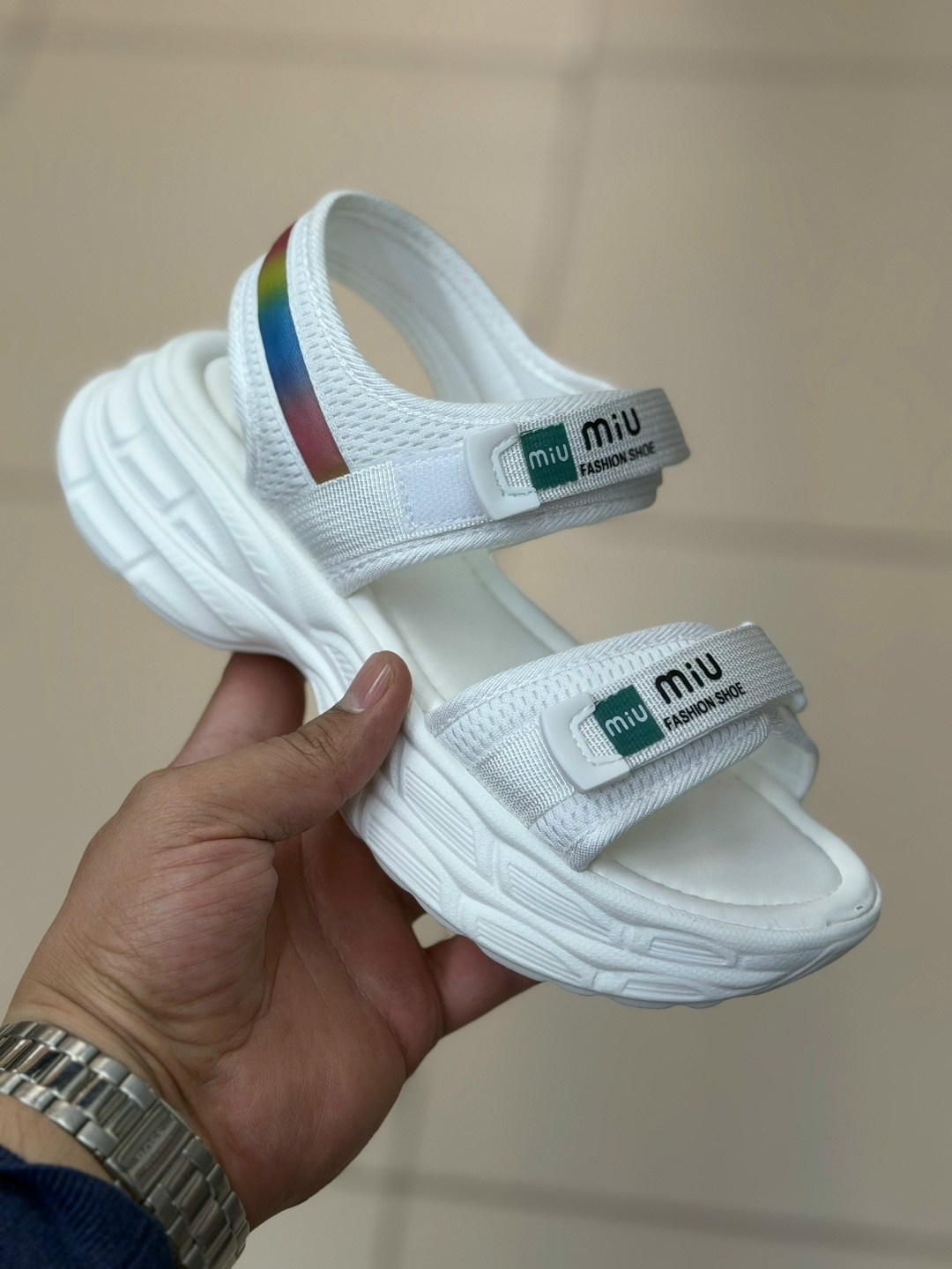 ,сандалии,женские босоножки,женские сандалии,спортивные босоножки