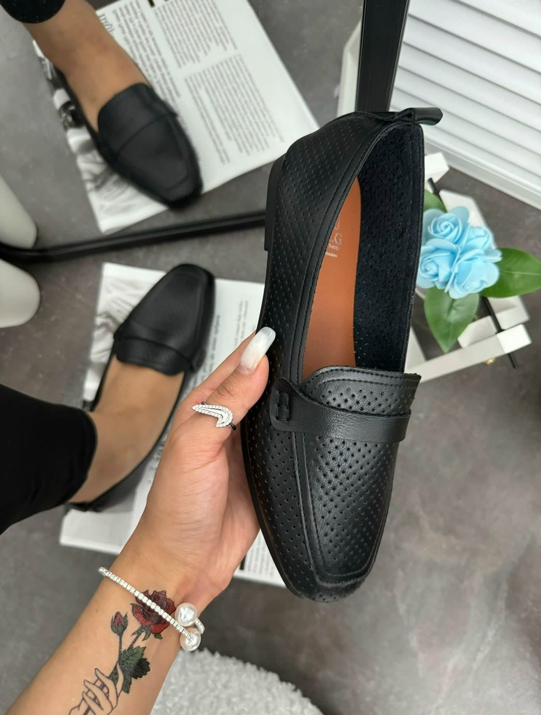 мокасины женские,черные туфли женские,туфли с перфорацией,лоферы женские, лоферы женские
