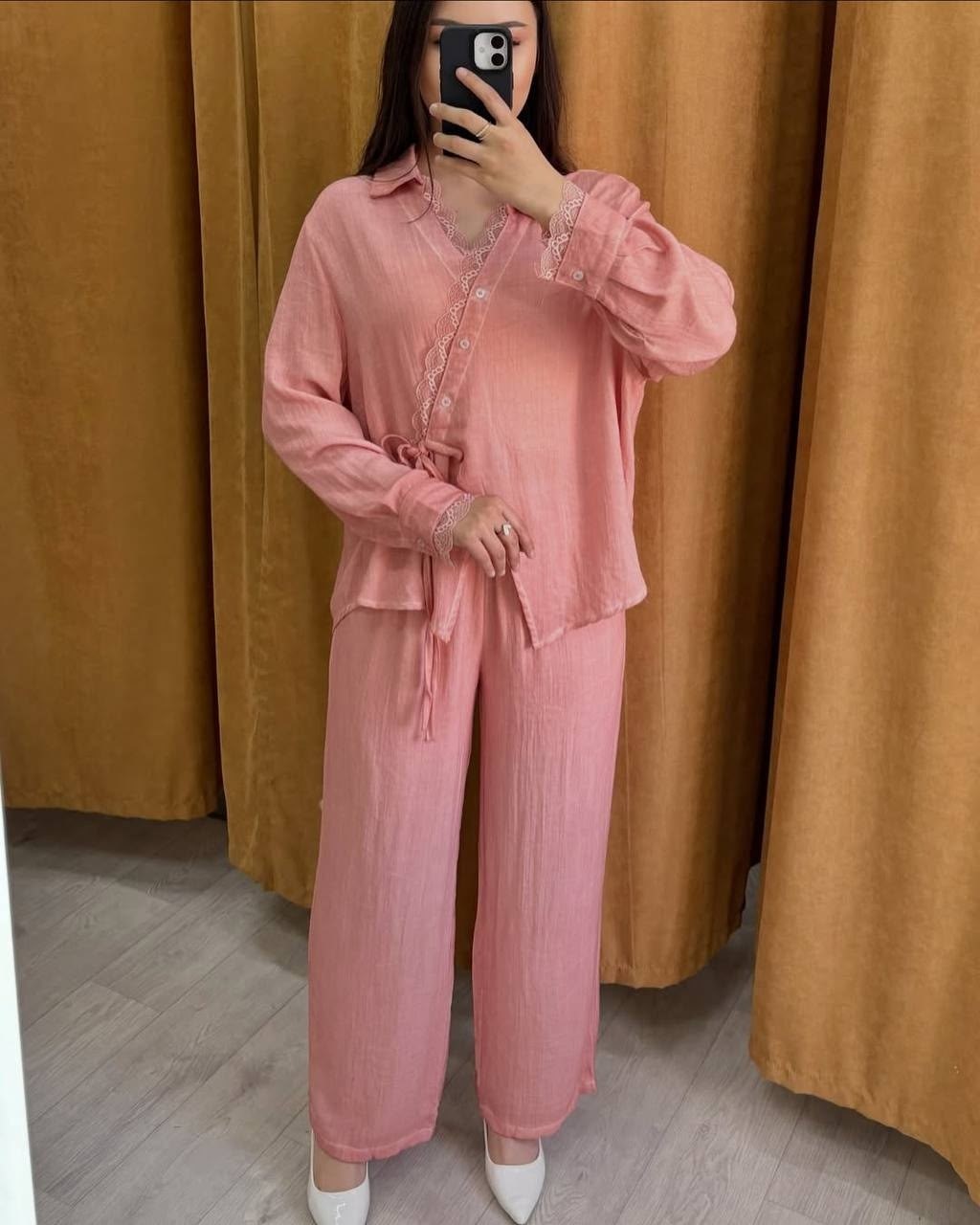 костюм классический,брючные женские костюмы,костюм брючный с рубашкой,брючный костюм повседневный,брючной костюм