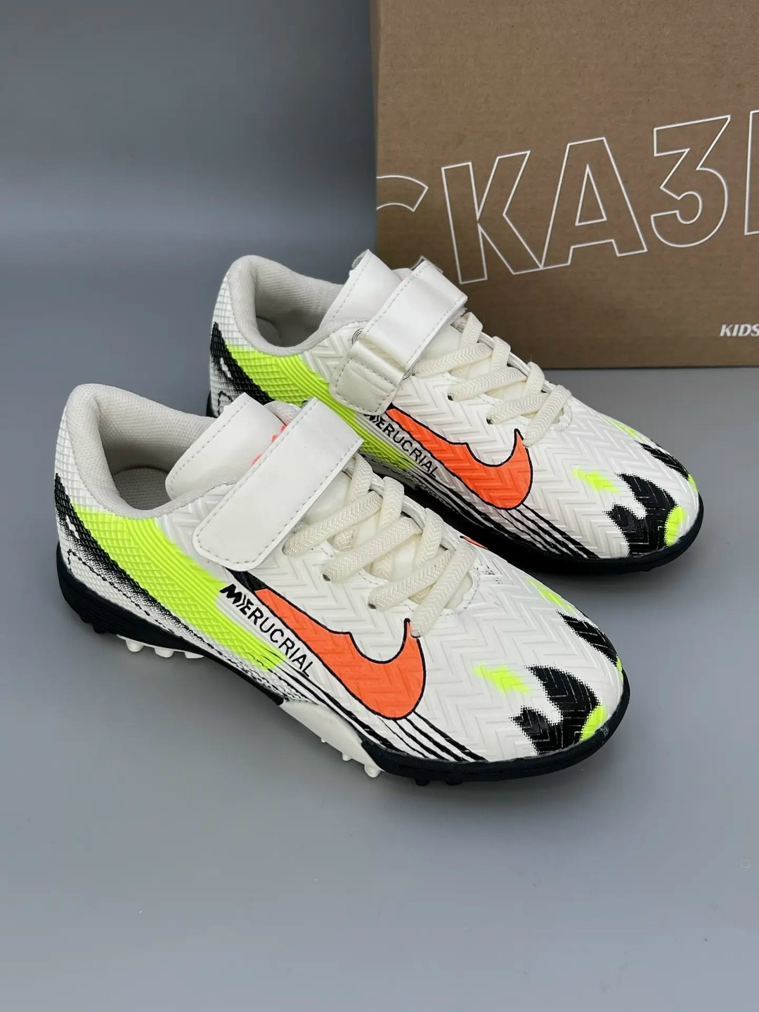 сороконожки футбольные,футбольная ,футбольная бутса,сороконожки nike,бутсы сороконожки