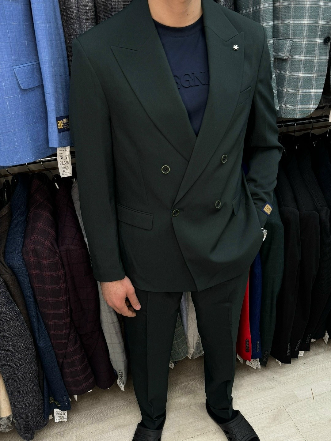 двубортный костюм,костюм классический,мужской двубортный костюм,костюм деловой,мужской костюм двойка