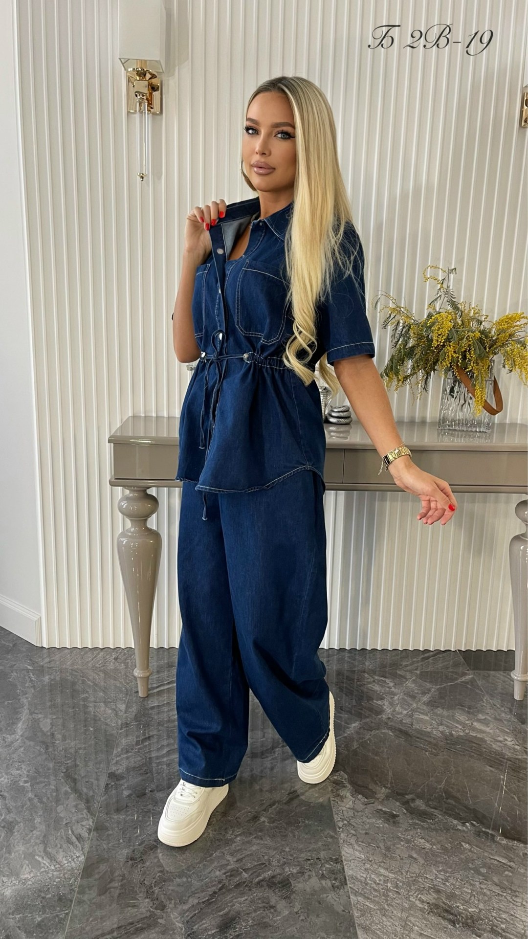 джинсовые комбинезоны,джинсовый костюм женский,комбинезон женский джинсовый,джинсовый брючный костюм,джинсовые костюмы