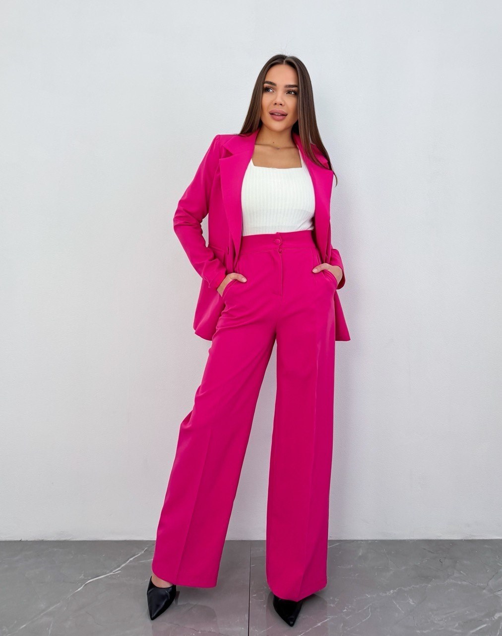 оранжевый брючный костюм,женские брючные костюмы,костюм брючный 488 оранжевый temper,оранжевый брючный костюм женский,костюм брючный pirs 1005 оранжевый