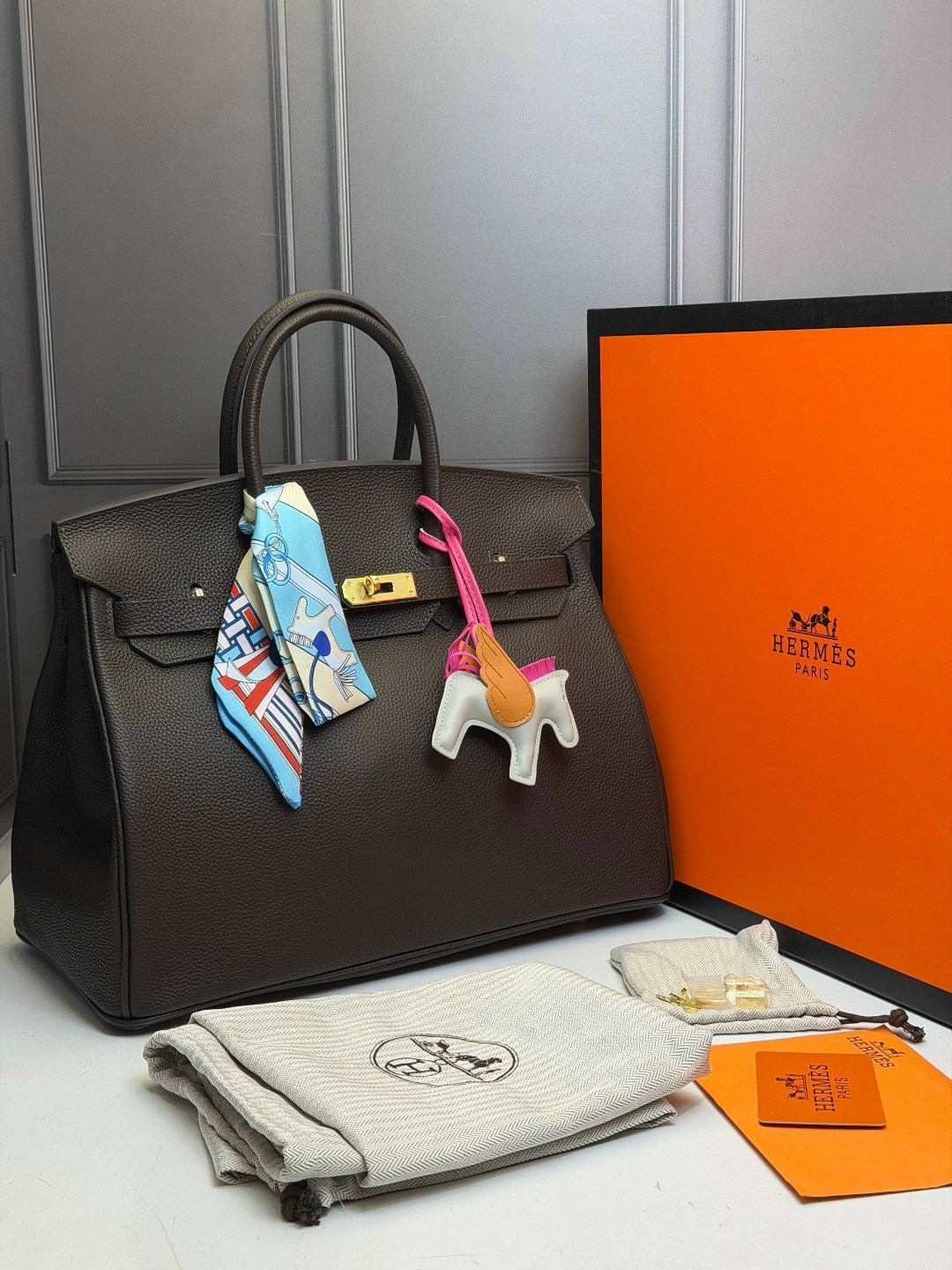сумка hermes birkin 35 гермес биркин люкс,сумка hermes birkin 35 гермес темно-серый,hermes женская сумка,сумка hermes,hermes birkin коричневая сумка гермес биркин люкс