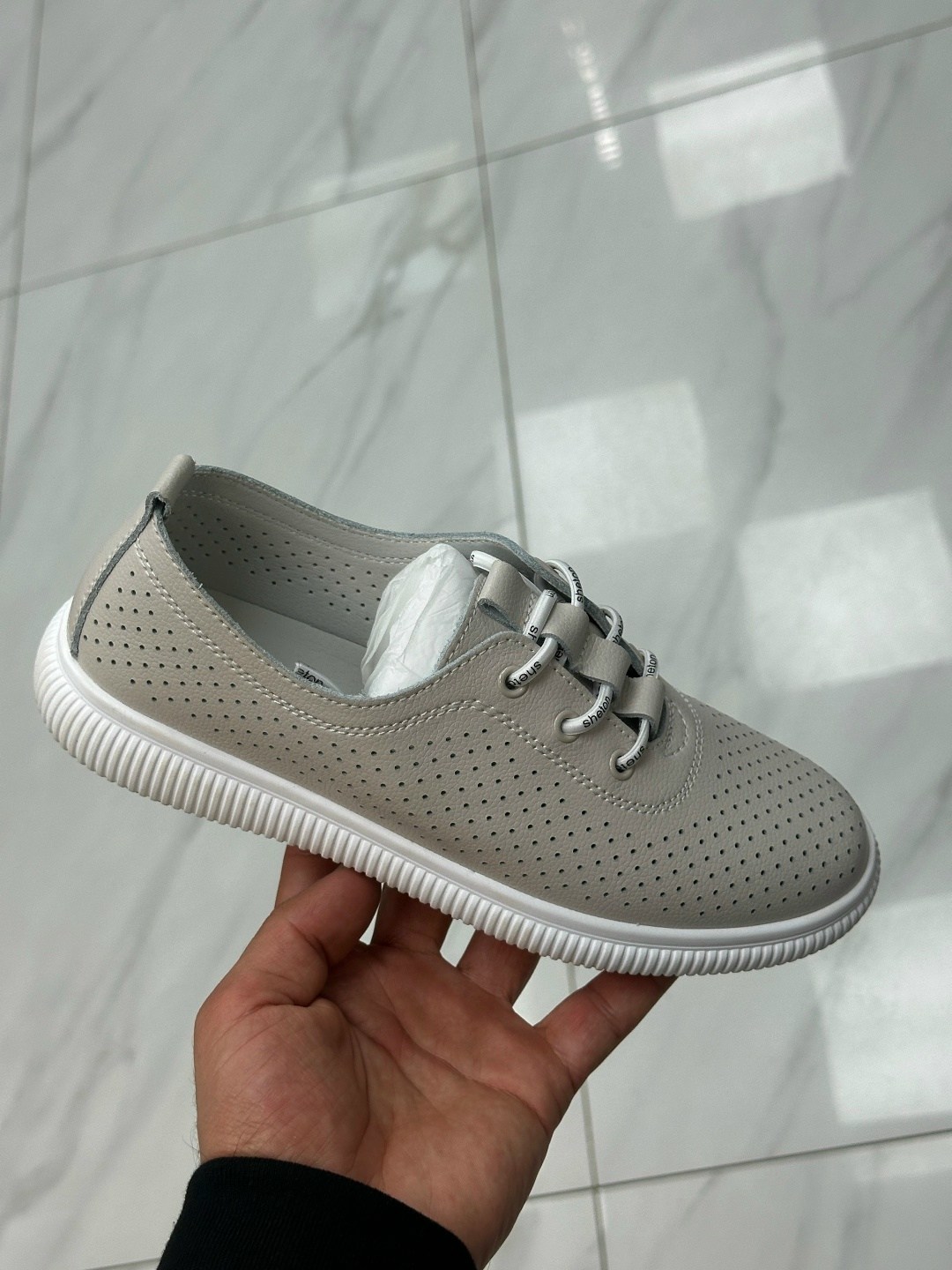 ,слипоны женские,слипоны женские летние,слипоны с перфорацией,женская