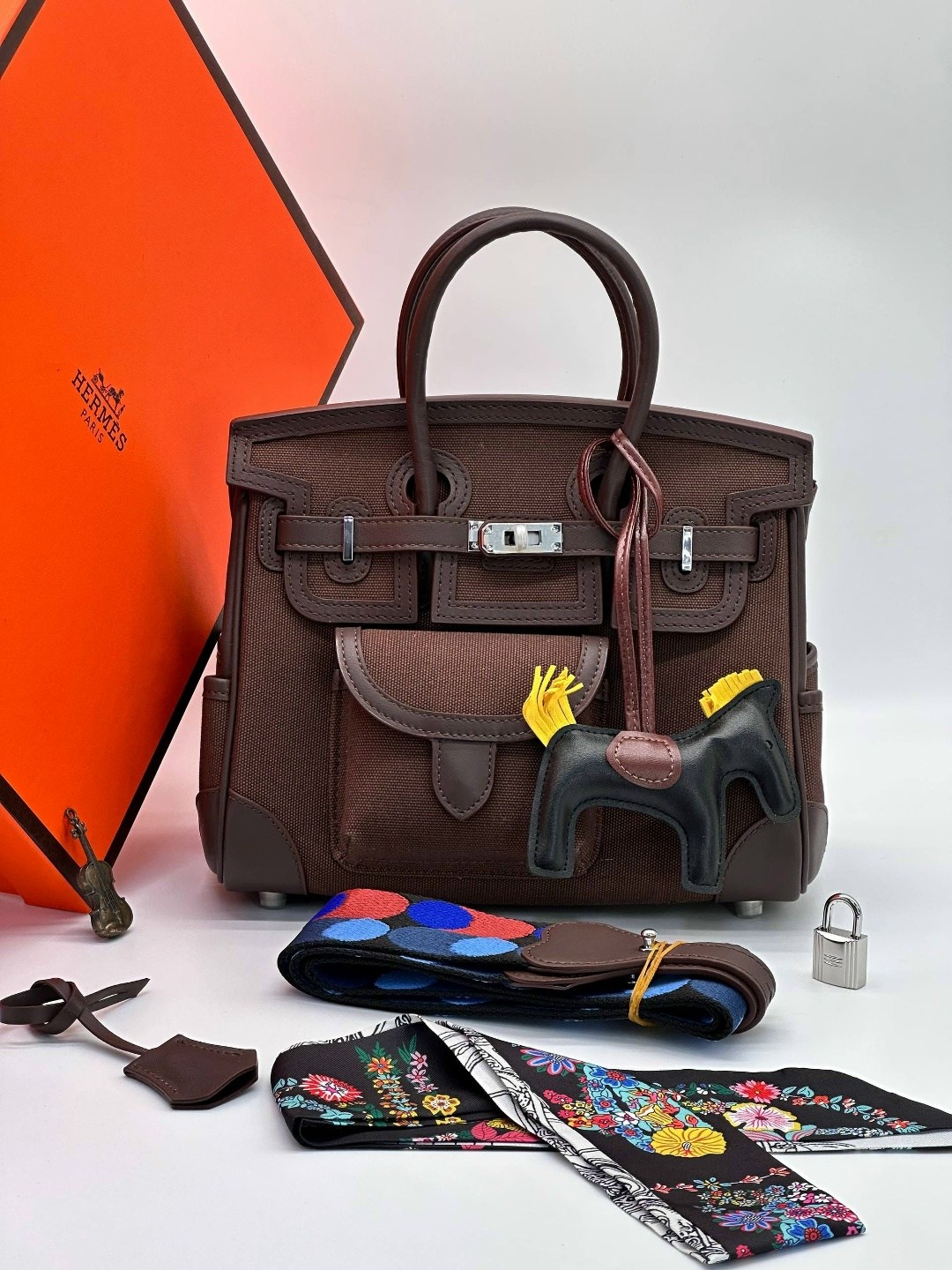 сумка hermes birkin,женская сумка hermes,сумка hermes,сумка гермес,hermes birkin сумка с лошадкой