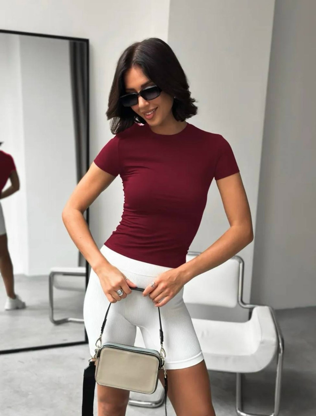 футболки женская,футболки базовая,женская майка,обтягивающий топ,футболка женская бордовая