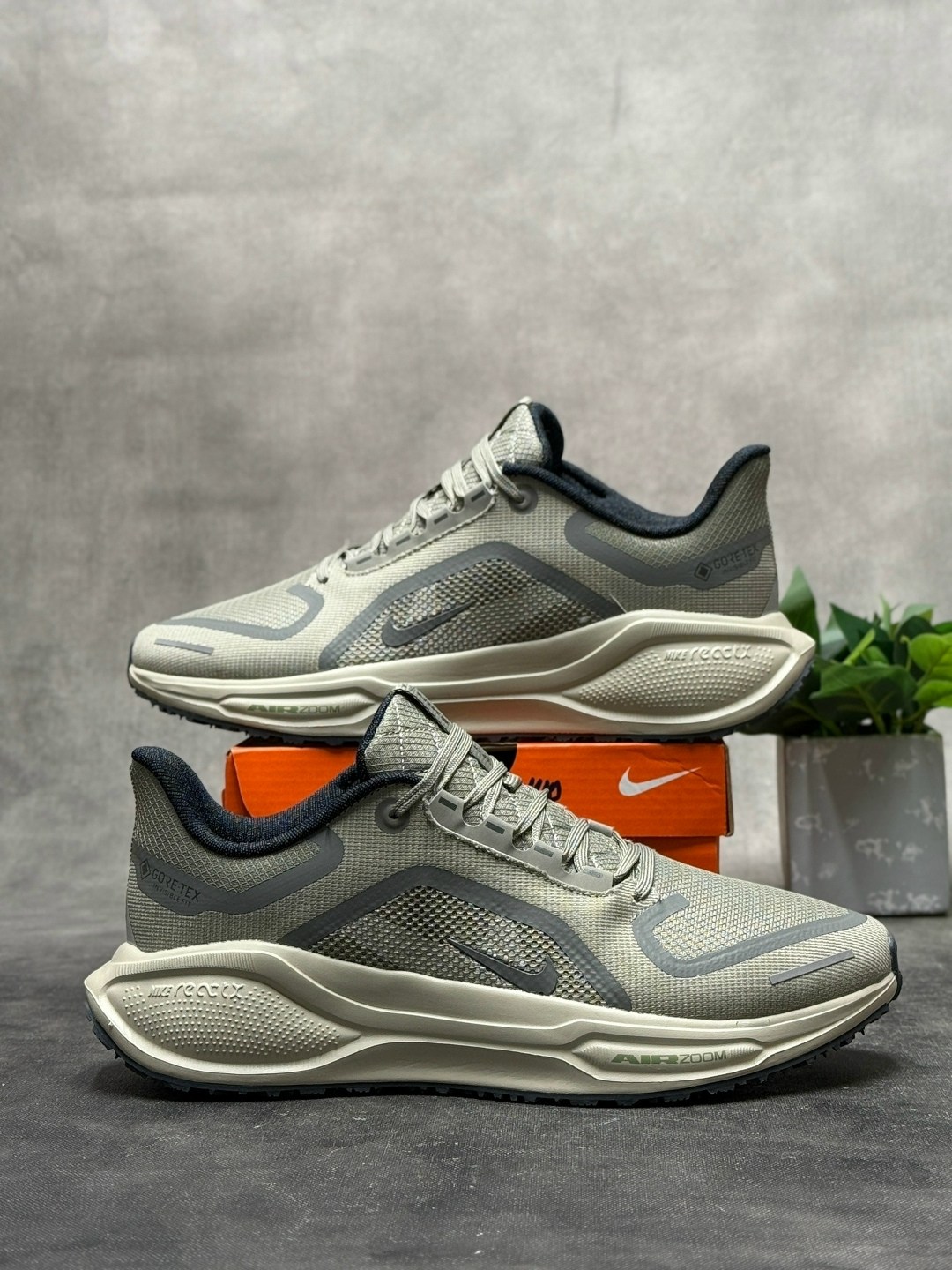 мужские кроссовки,кроссовки,спортивная ,мужская спортивная ,спортивные кроссовки