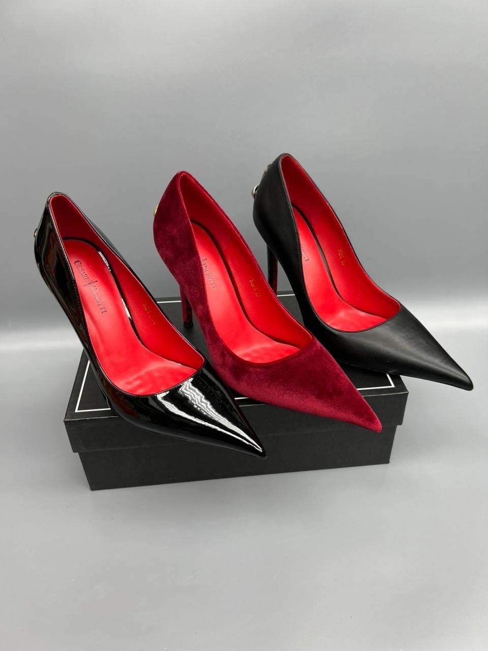 ,туфли с металлическим каблуком,туфли на высоких каблуках,туфли от кристиана лабутена,женские туфли лодочки