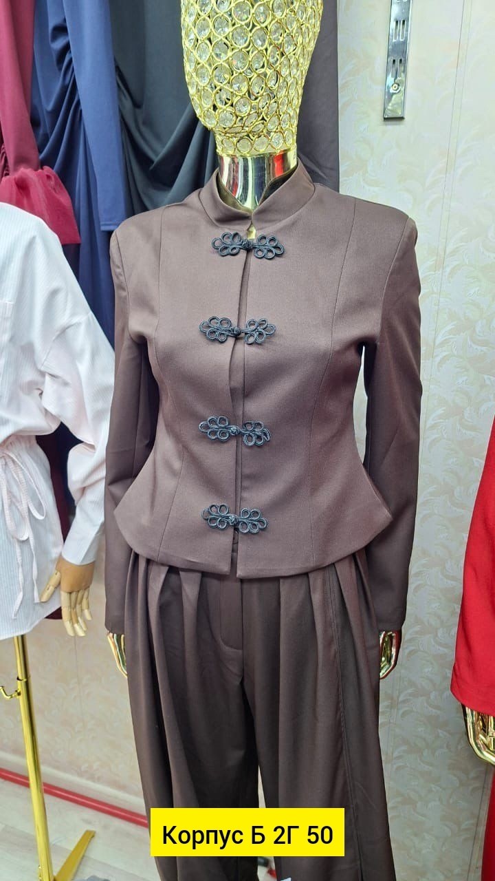 элегантные костюмы,женские костюмы,костюм для женщин,женские брючные костюмы,костюм с брюками