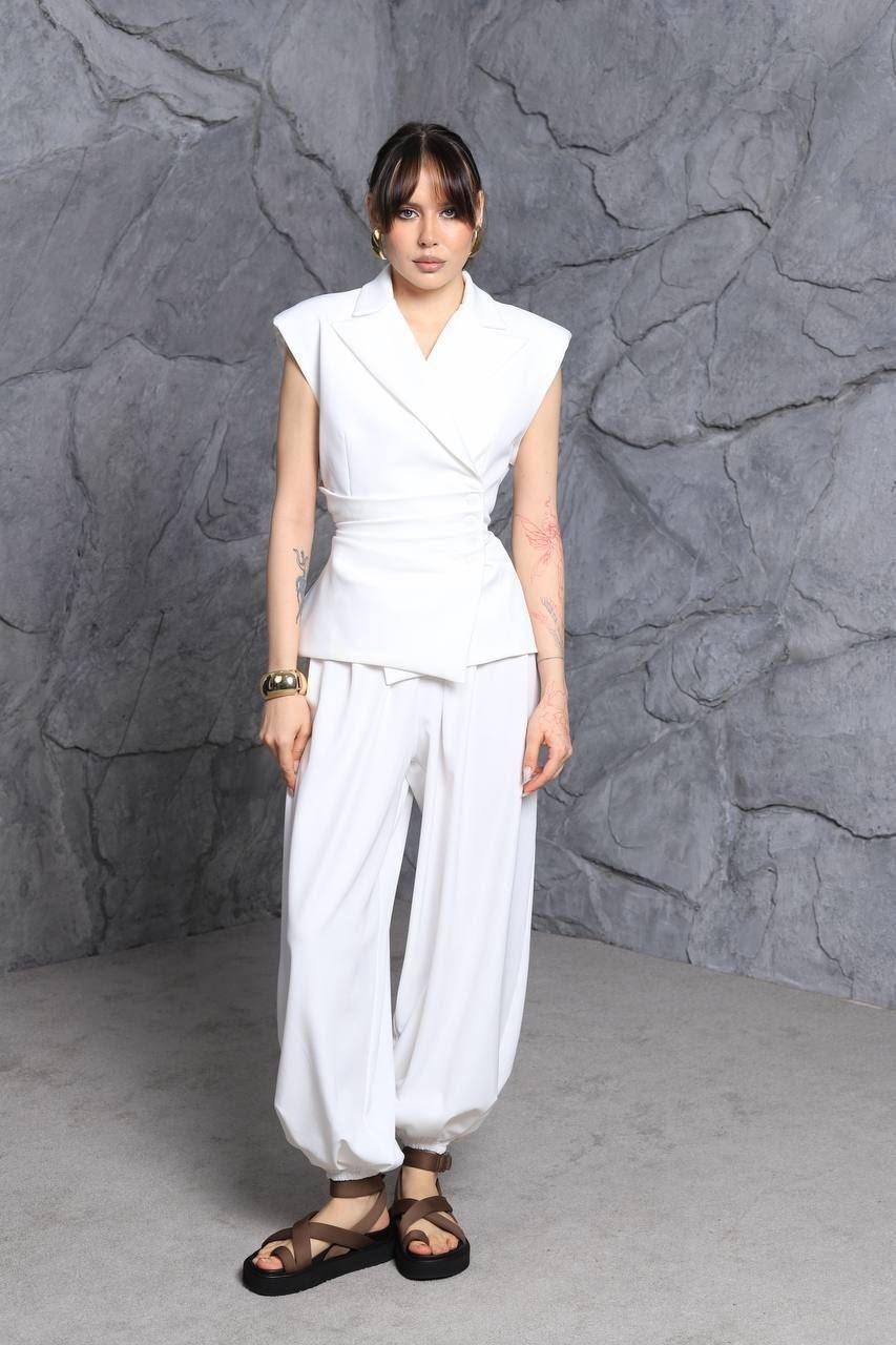 женские брючные костюмы,брюки с жилеткой,женский костюм из двух предметов: жилет и брюки,брюки комплект,жилет зеленый