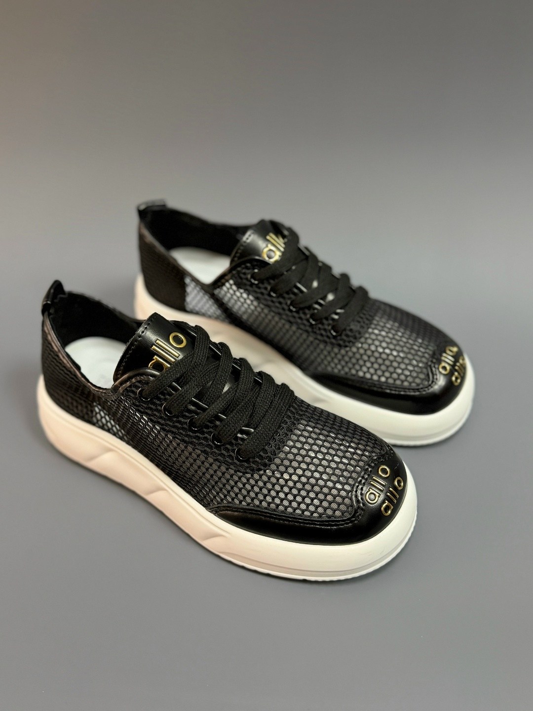 кроссовки женскиe,,кроссовки италия женские,кроссовки комбинированные,кроссовки удобные