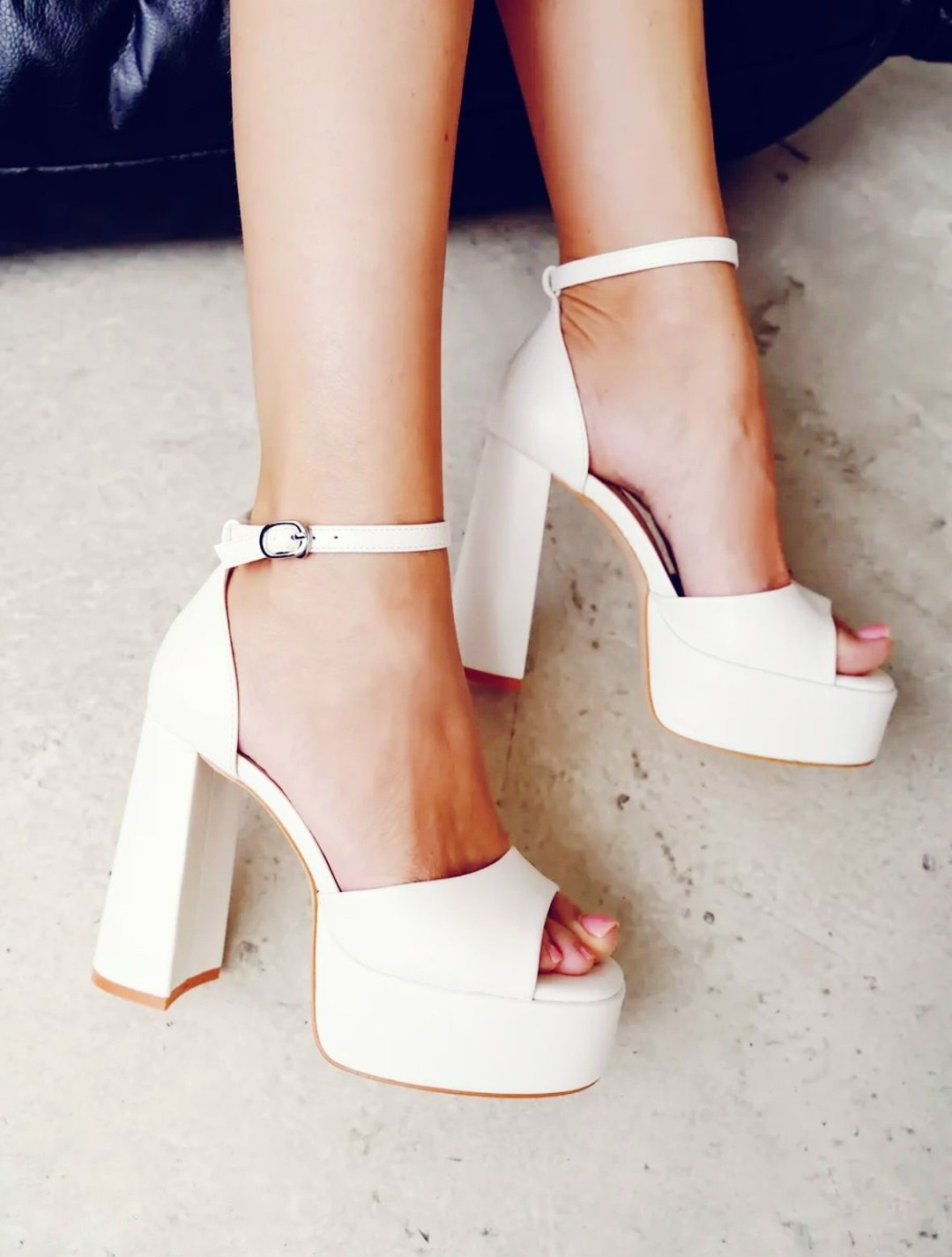 белые каблуки,босоножки на шпильках,босоножки,каблуки босоножки,каблуки на платформе