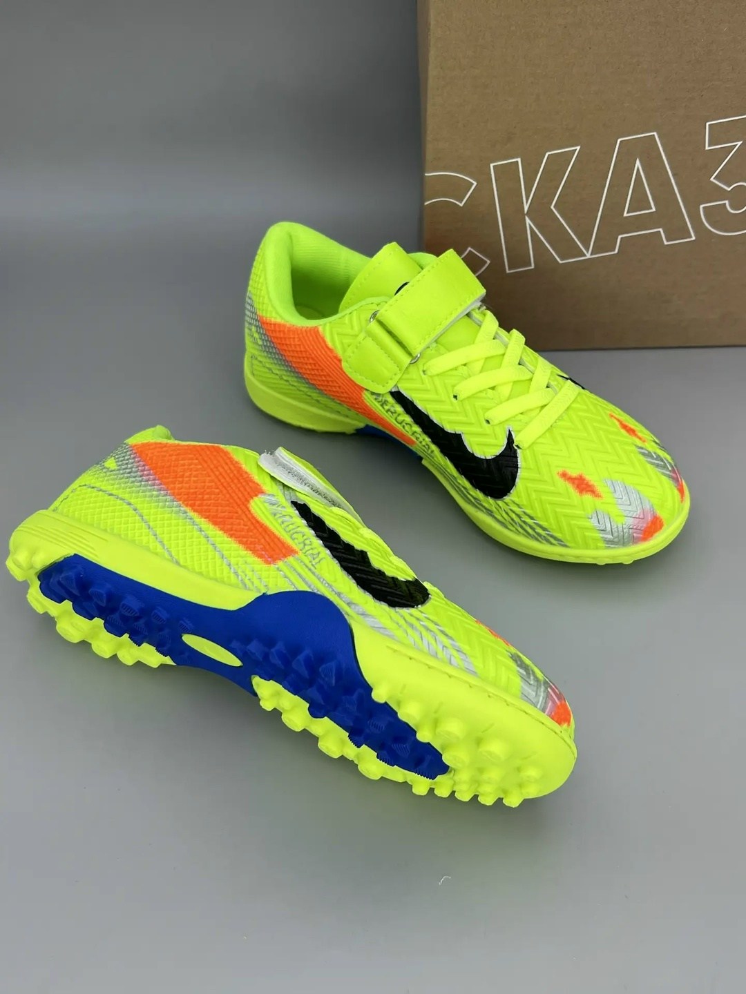 сороконожки для футбола,футбольная бутса,футбольные сороконожки,бутсы футбольные детские,сороконожки найк хайпервеном