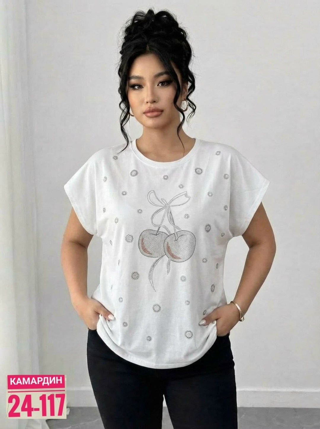 женская футболка,футболки женские оверсайз,футболки женские больших размеров,женская футболка со стразами,блуза женская
