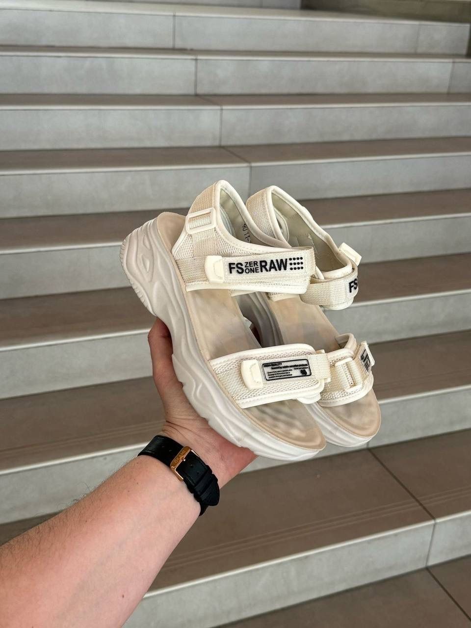 ,женские сандалии,сандалии,босоножки женские,модные босоножки