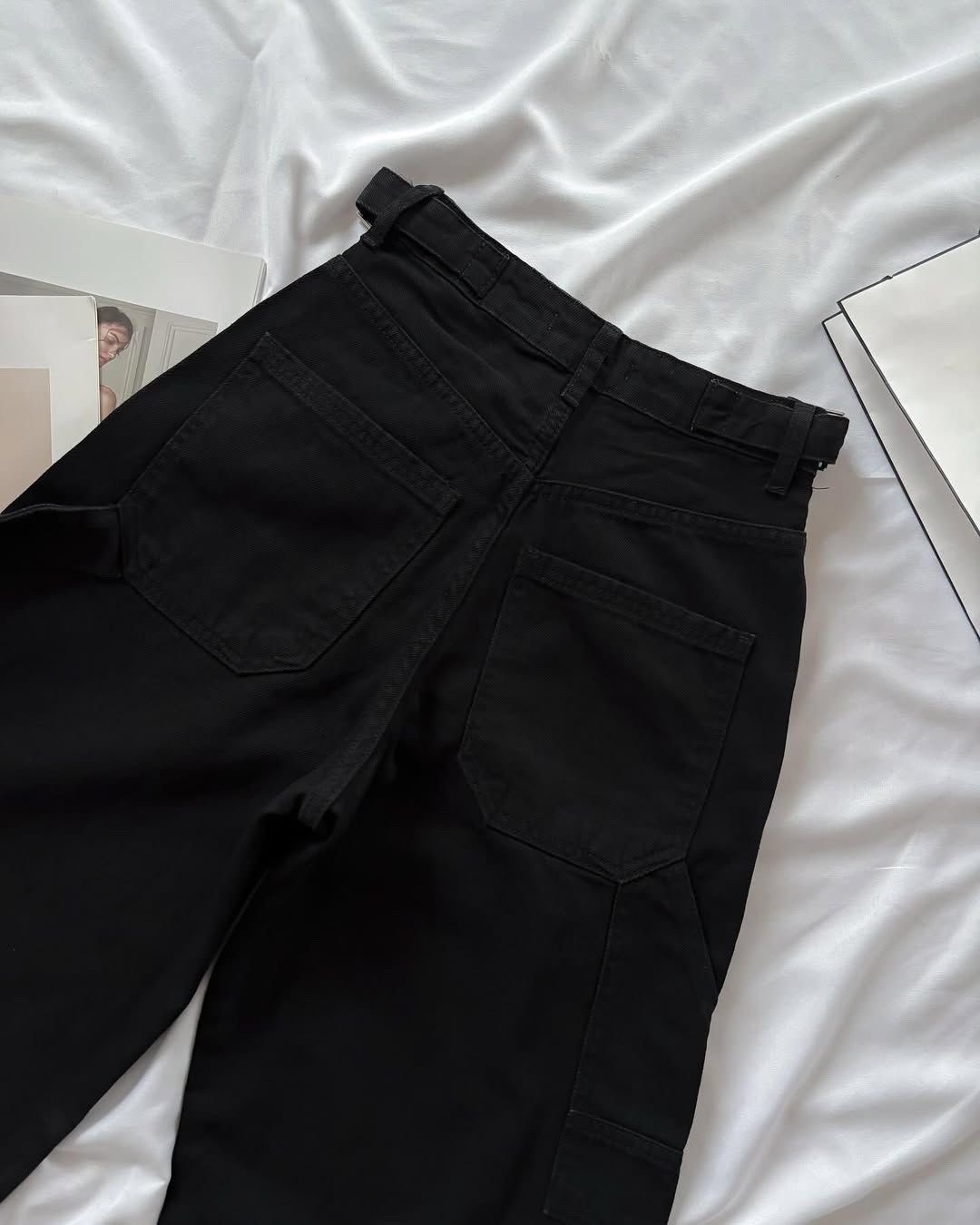 джинсы карго,джинсы чёрные,черные широкие джинсы,брюки джинсы,джинсы женские