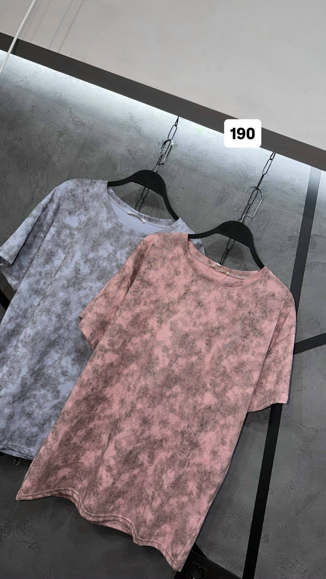 футболка с эффектом tie-dye (под варёнку) с камешками,футболка варёнка,женская футболка,женская футболка варёнка,футболка оверсайз