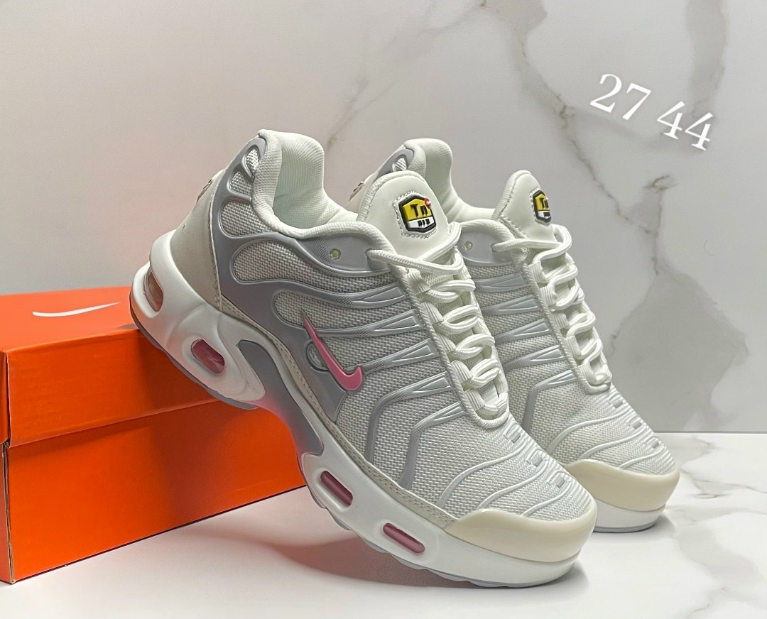 nike air max plus tn,кроссовки nike air max "tn plus",nike air max plus tn white,кроссовки nike air max plus,кроссовки спортивные air max tn plus nike
