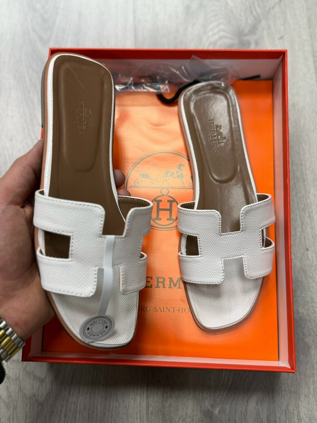 шлепанцы hermes,шлепки эрмес оран,шлепки hermes женские,шлепки эрмес,шлепки эрмес оригинал