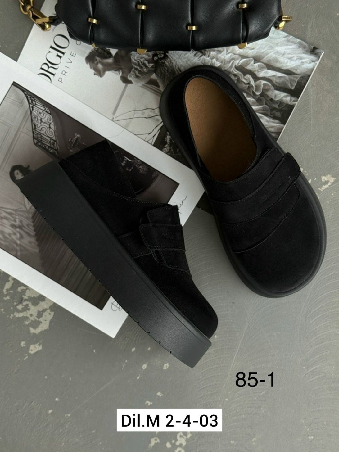 ,замшевые лоферы miu miu на высокий подошве и фирменной фурнитурой,лоферы женские замшевые на платформе,женская ,лоферы замшевые на платформе