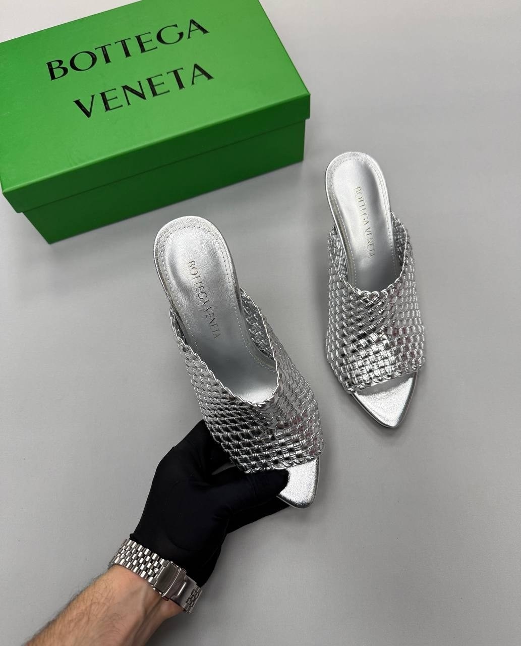 босоножки bottega veneta,тапочки боттега,кожаные мюли bottega veneta,,босоножки bottega