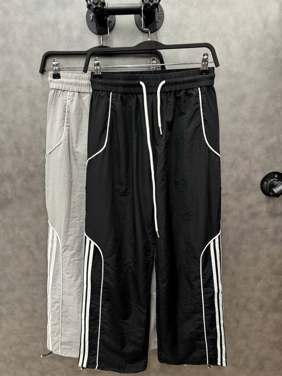 спортивные брюки balenciaga,брюки спортивные,эстетические полосатые спортивные длинные брюки y2k,штаны баленсиага мужские,брюки спортивные balenciaga женский