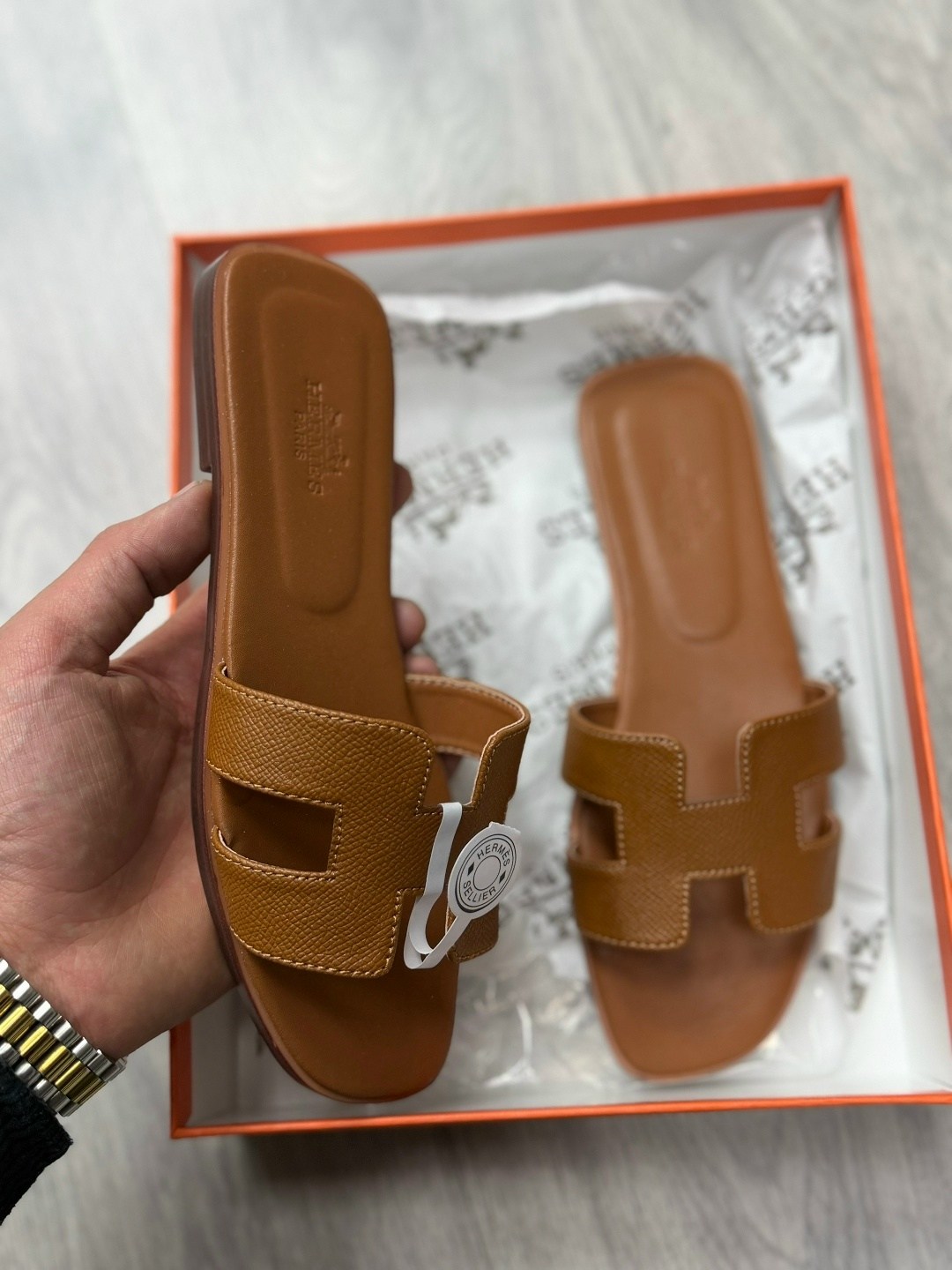 шлепанцы hermes,шлепки эрмес оран,шлепки hermes женские,шлепки эрмес,шлепки эрмес оригинал