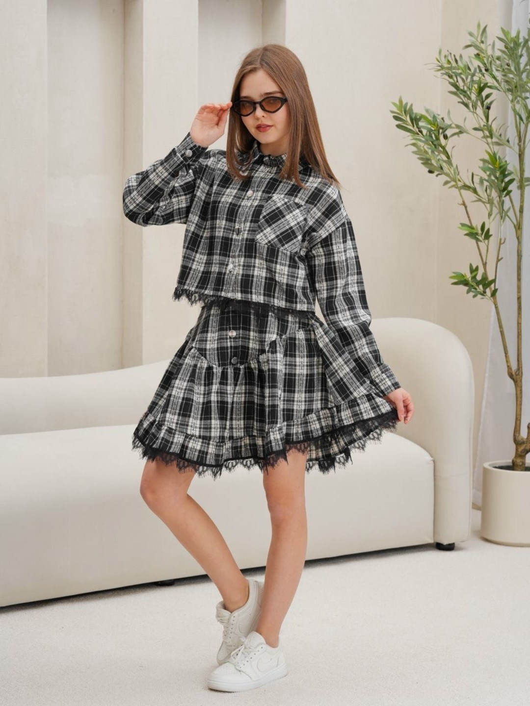 костюм в клетку,стильные костюмы,костюм юбка с рубашкой в клетку,костюм с юбкой,платье в клетку