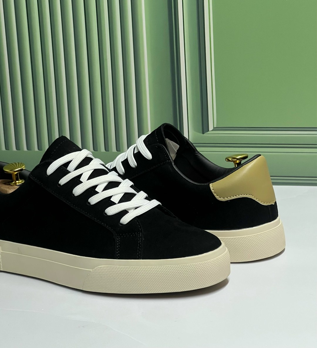 чёрные замшевые кроссовки brunello cucinelli,замшевые кеды brunello cucinelli,замшевые кеды,кеды brunello cucinelli мужские,замшевые кроссовки brunello cucinelli