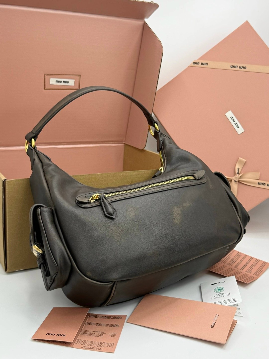 сумка miu miu,сумка женская miu miu,сумка,miu miu сумка на плечо кросс-боди,сумка miu miu натуральная кожа