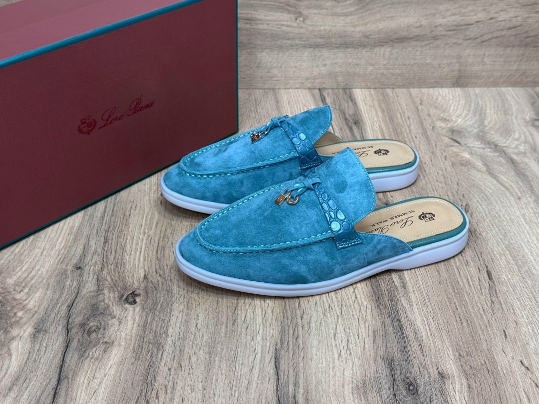 женские замшевые мюли loro piana голубые,мюли loro piana,лоферы loro piana женские,,loro piana лоферы