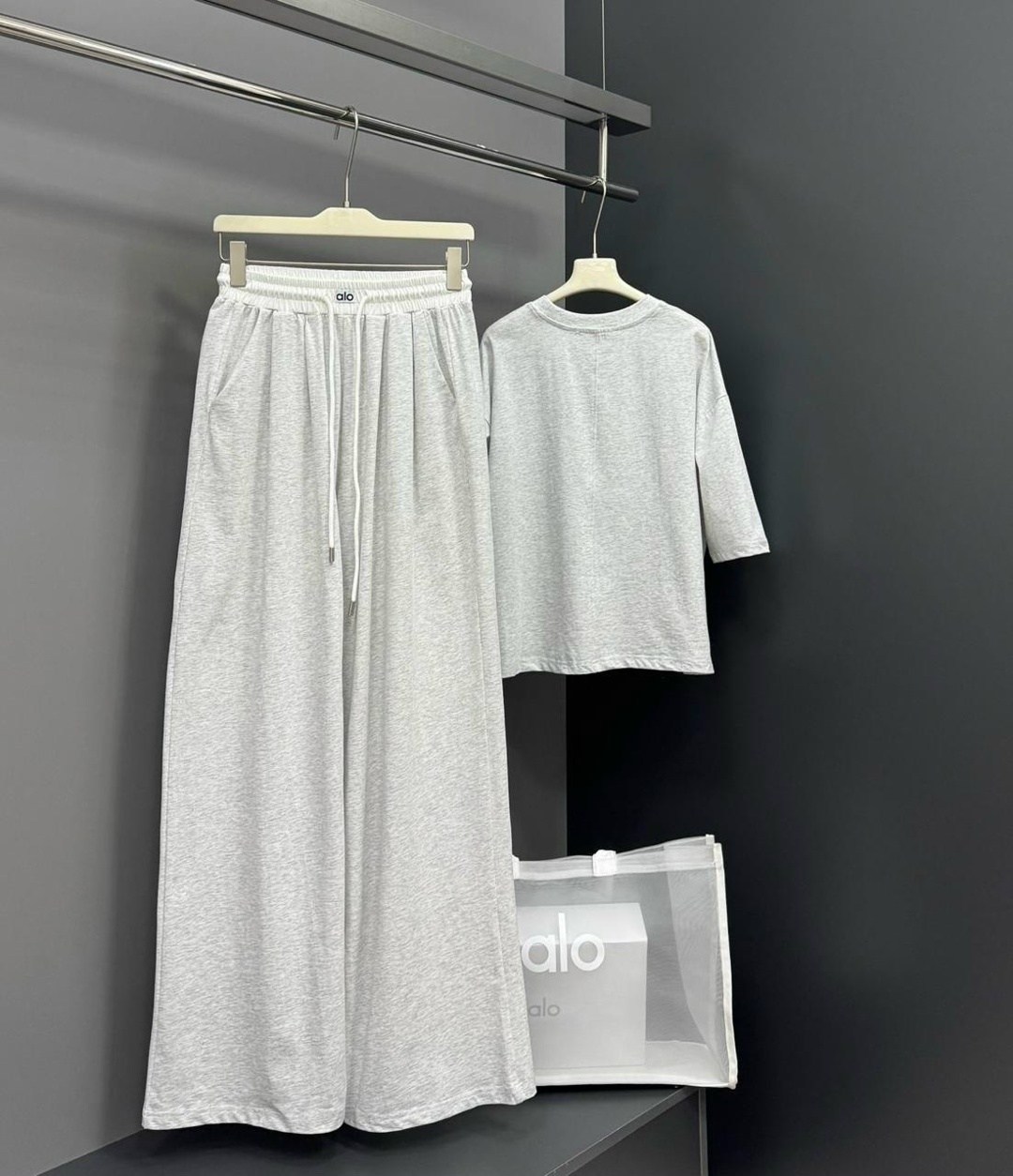 костюм женский,костюм двойка женская,костюм белый,костюм на каждый день,костюм