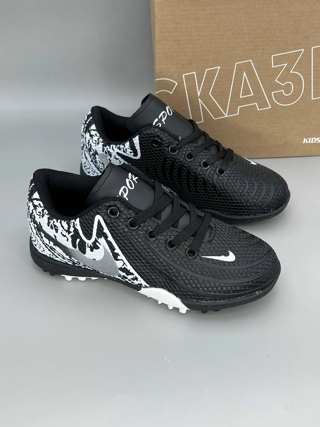 сороконожки для футбола,футбольная бутса, футбольная,сороконожки футбольные nike,футбольные бутсы сороконожки