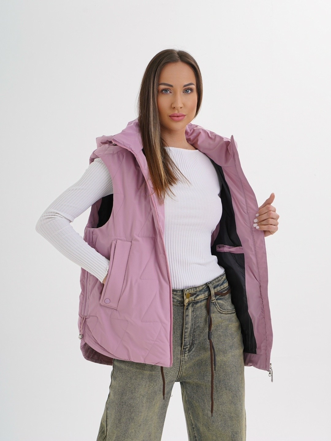 женская жилетка,жилетка стеганая женская безрукавка болоньевая дошоп 253546725,женские жилеты,жилет утепленный женский,жилет серый