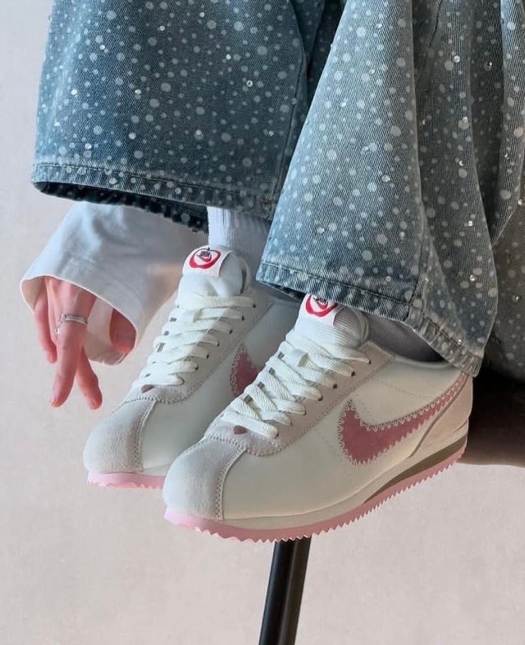 кроссовки classic cortez nike,nike cortez classic,кроссовки nike cortez,кроссовки,кроссовки nike cortez женские