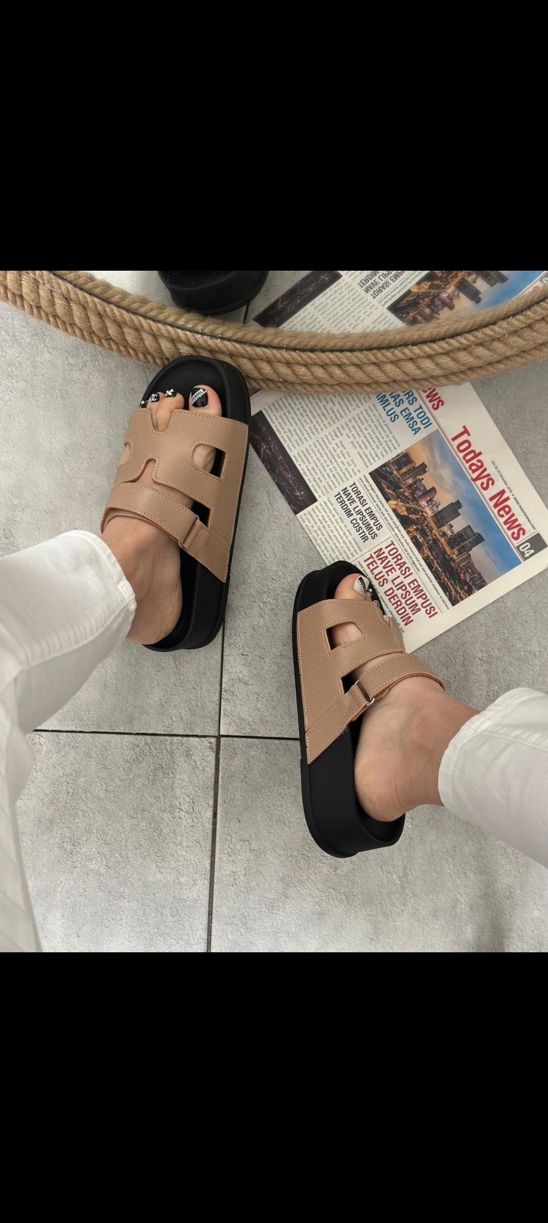 шлепанцы женские,модные шлепанцы,женские сандалии,,шлепки женские