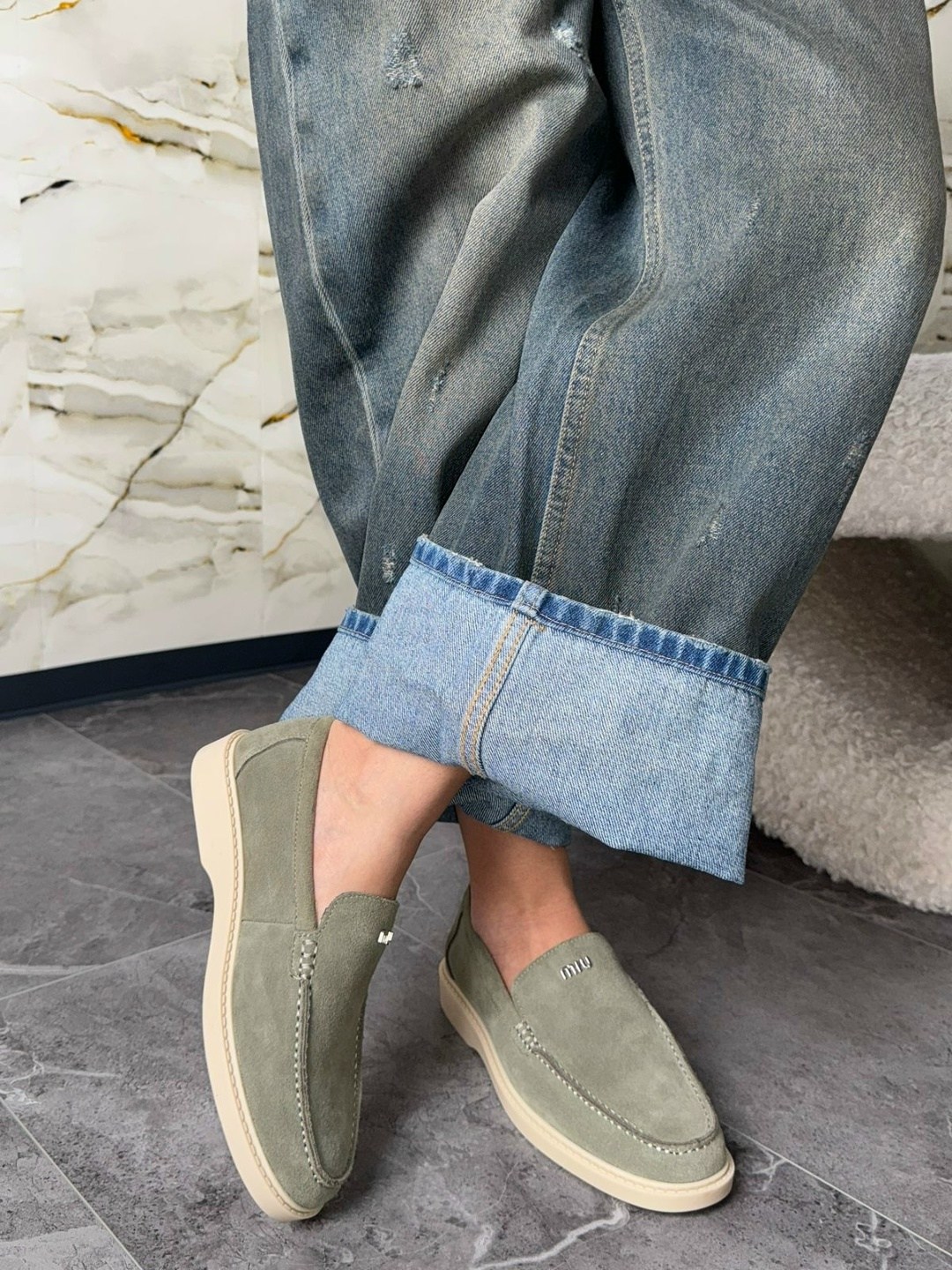 лоферы женские loro piana,лоферы loro piana,замшевые лоферы loro piana,лоферы из натуральной замши loro piana,