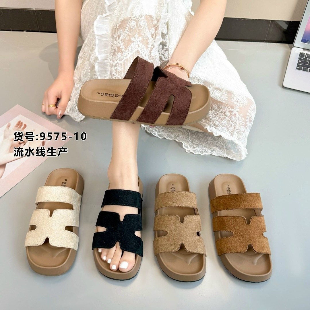 ,модные шлепанцы,модные сандалии,шлёпанцы женские,женские сандалии