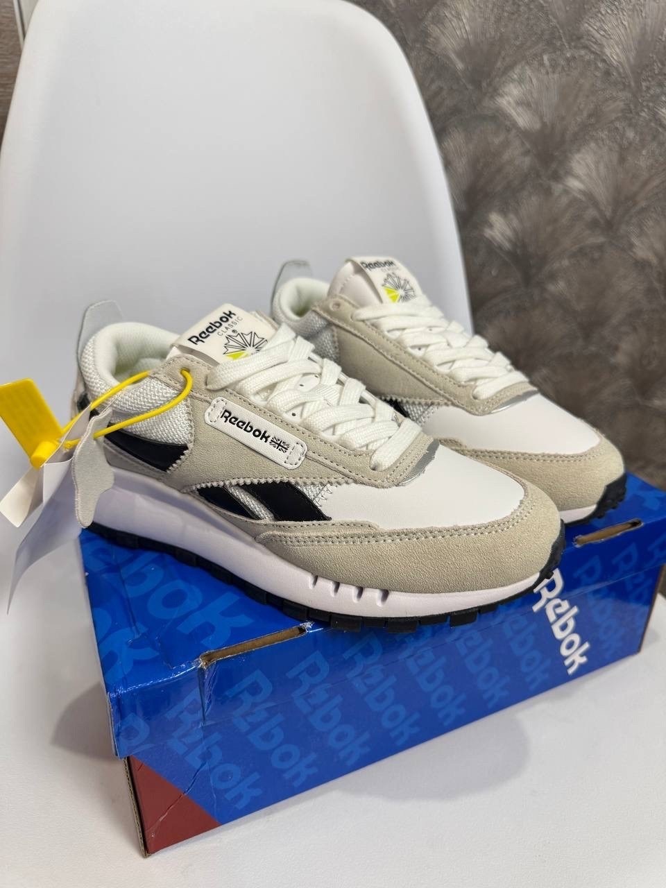 кроссовки reebok classic leather legacy,кроссовки reebok,reebok classic leather legacy,мужские кроссовки reebok,кроссовки reebok classic