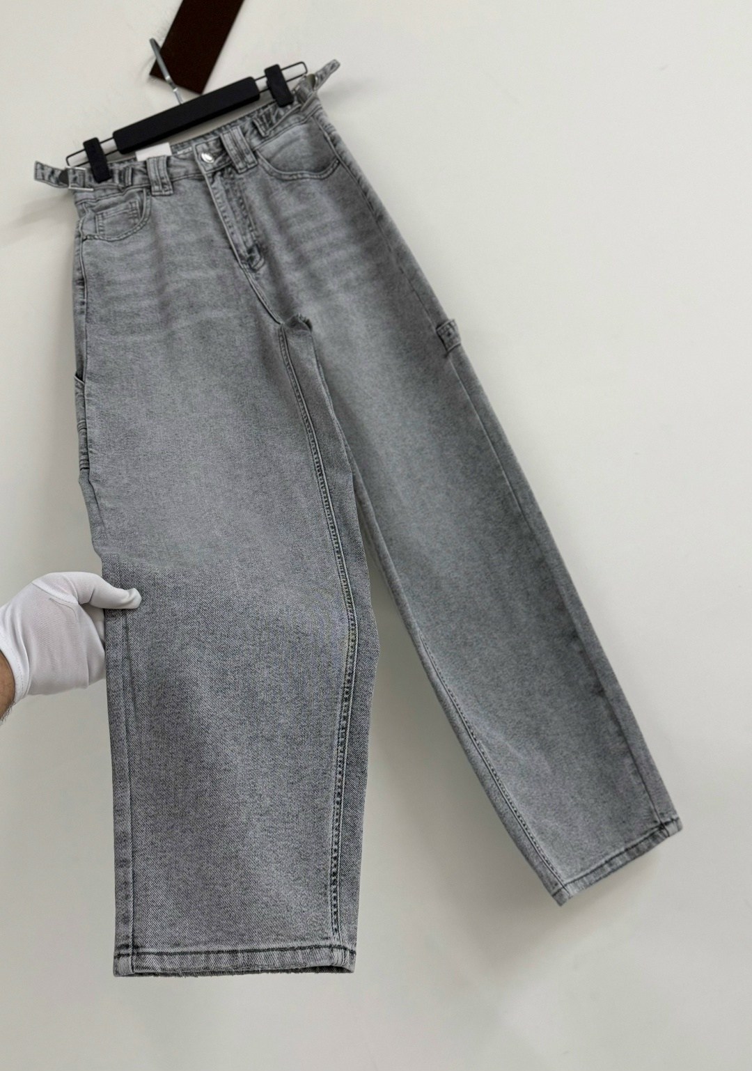 серые джинсы бананы мужские,джинсы баллоны женские,джинсы бананы женские,серые джинсы,джинсы брюки