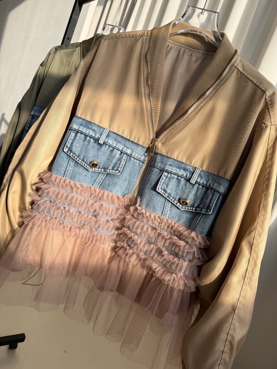 стильный бомбер,модные джинсы,джинсовая мода,джинсы стиль