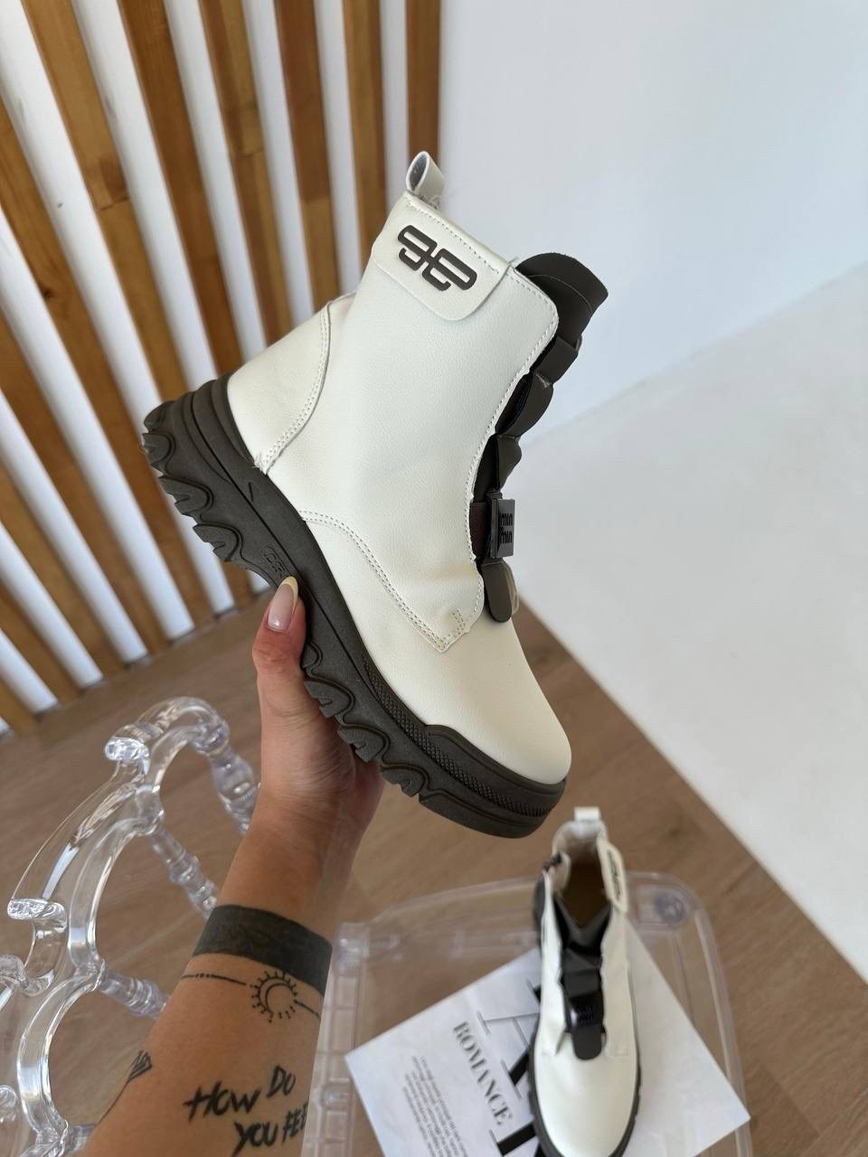 ,женские ботинки, женская,ботинки люкс,белые ботинки