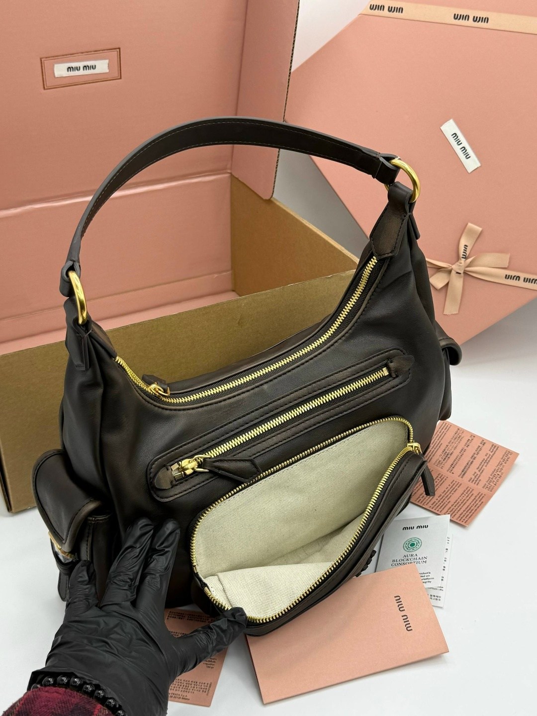 сумка miu miu,сумка женская miu miu,сумка,miu miu сумка на плечо кросс-боди,сумка miu miu натуральная кожа