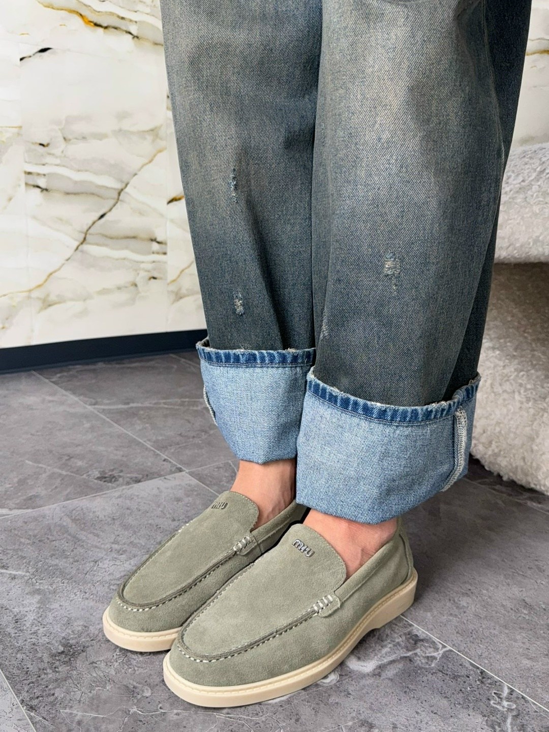 лоферы женские loro piana,лоферы loro piana,замшевые лоферы loro piana,лоферы из натуральной замши loro piana,