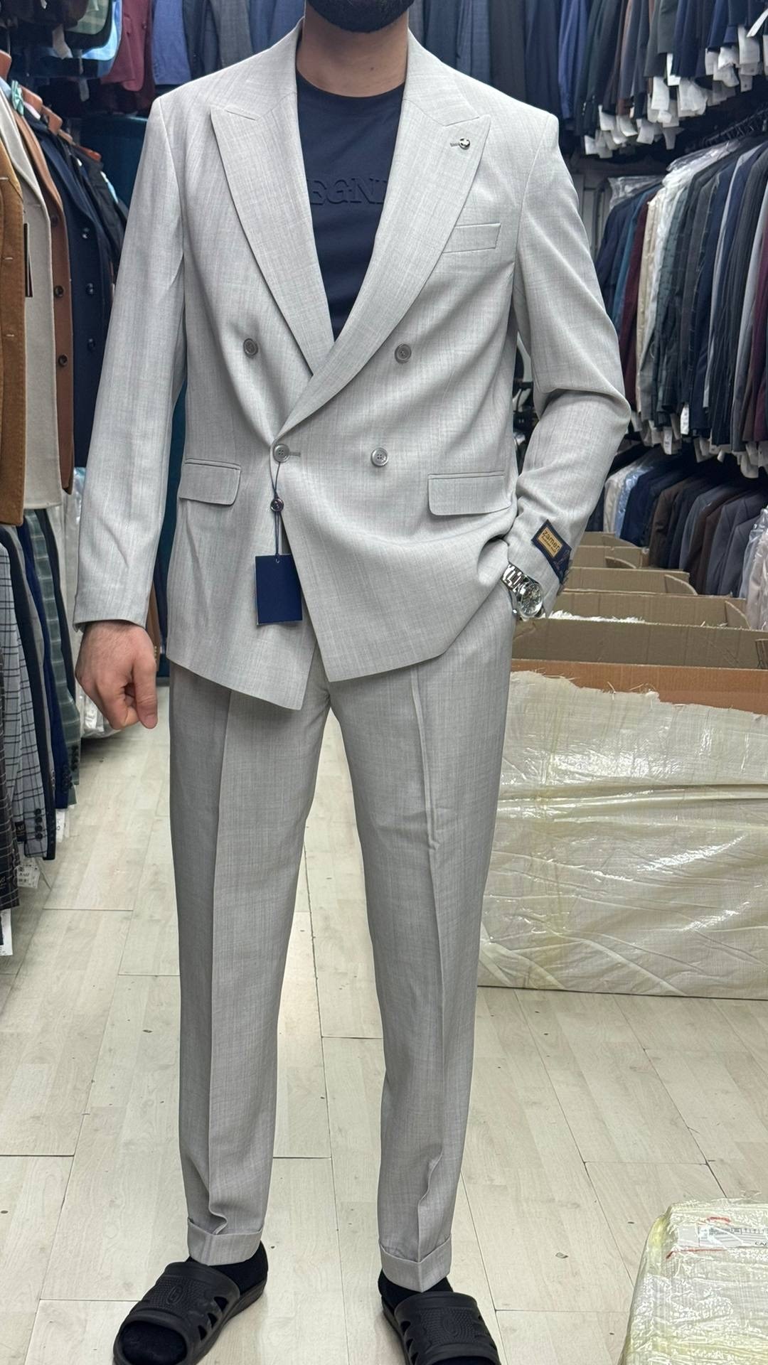 двубортный костюм,костюм классический,мужской двубортный костюм,костюм деловой,мужской костюм двойка